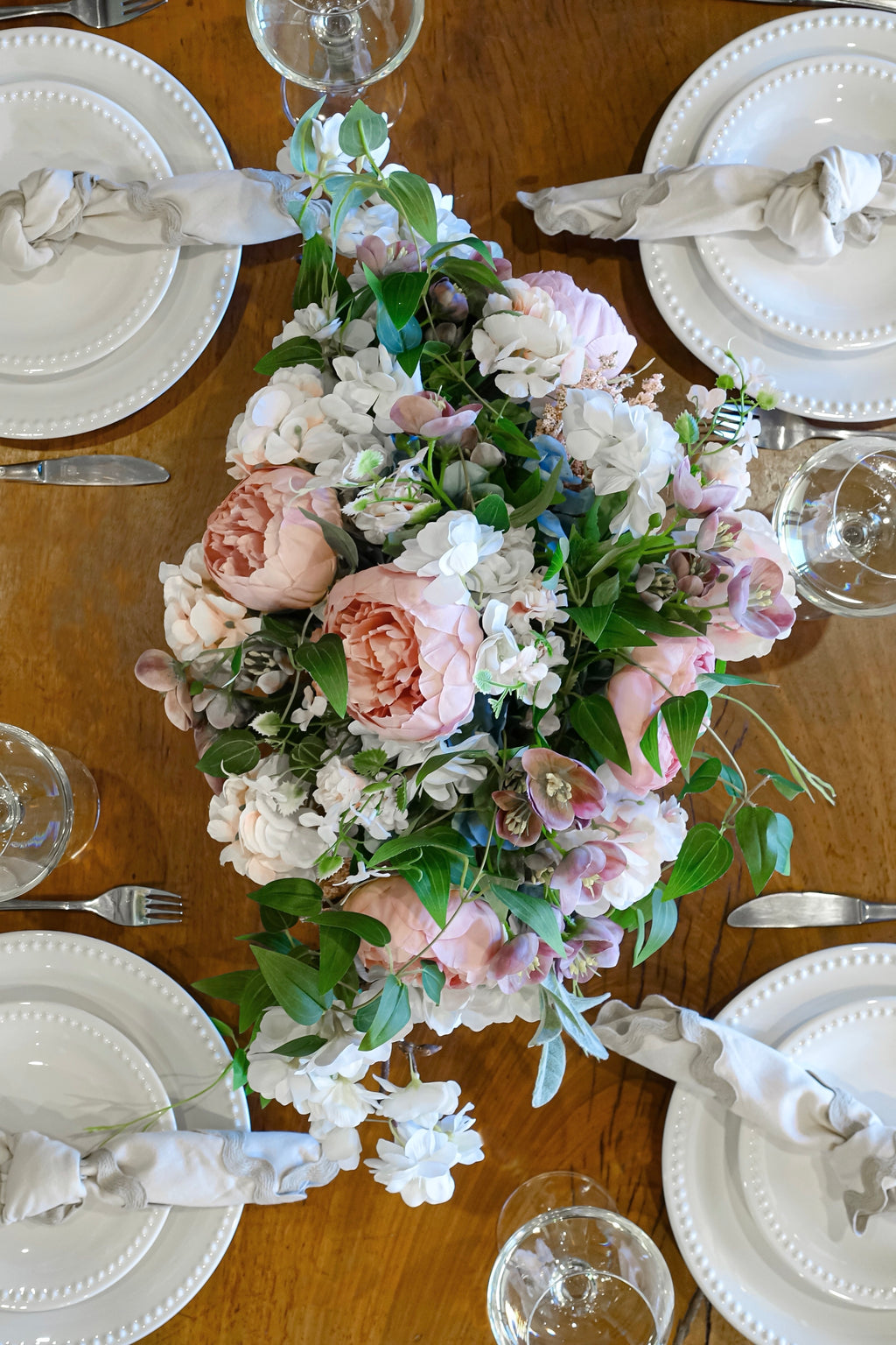 Heirloom Peony Table Centre