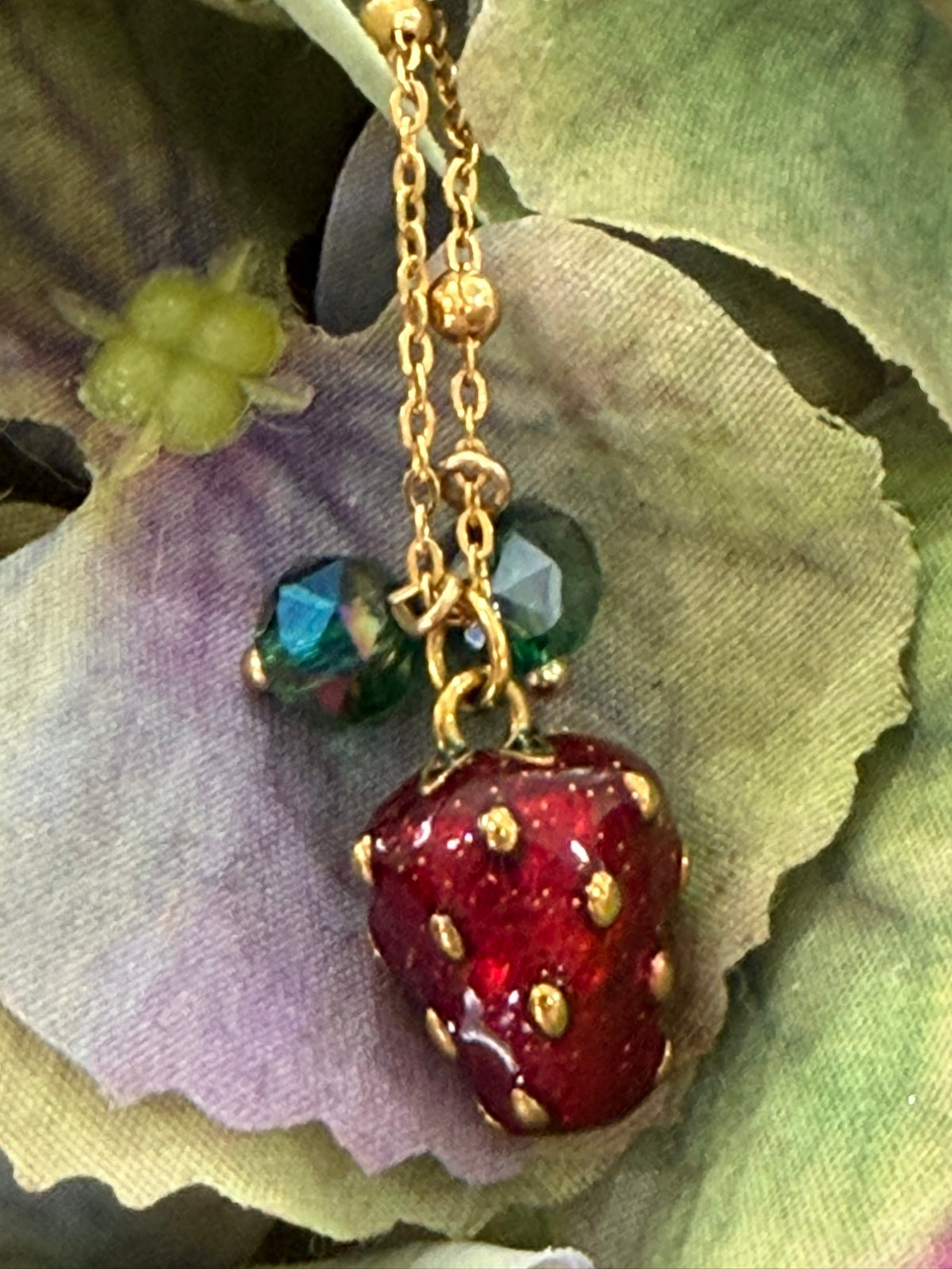 Blossom Strawberry Necklace 18k Gold Plated Steel