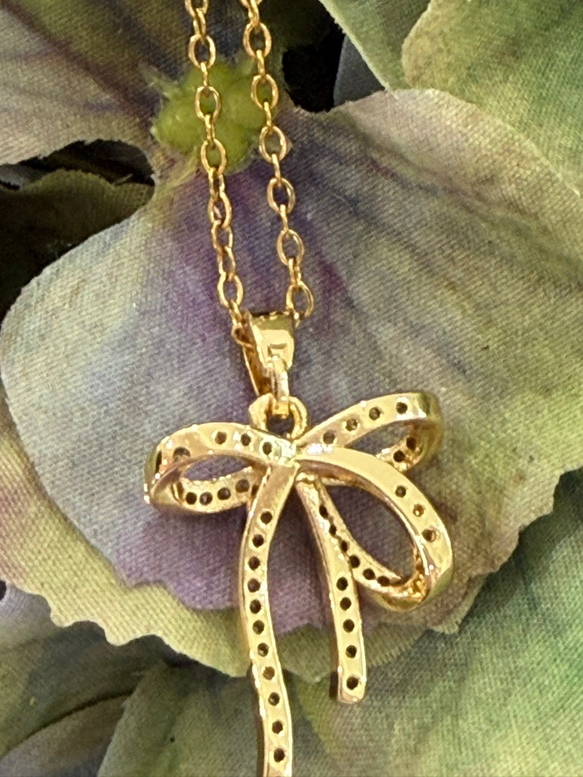 Bow Pendant Necklace 18k Gold Plated Steel