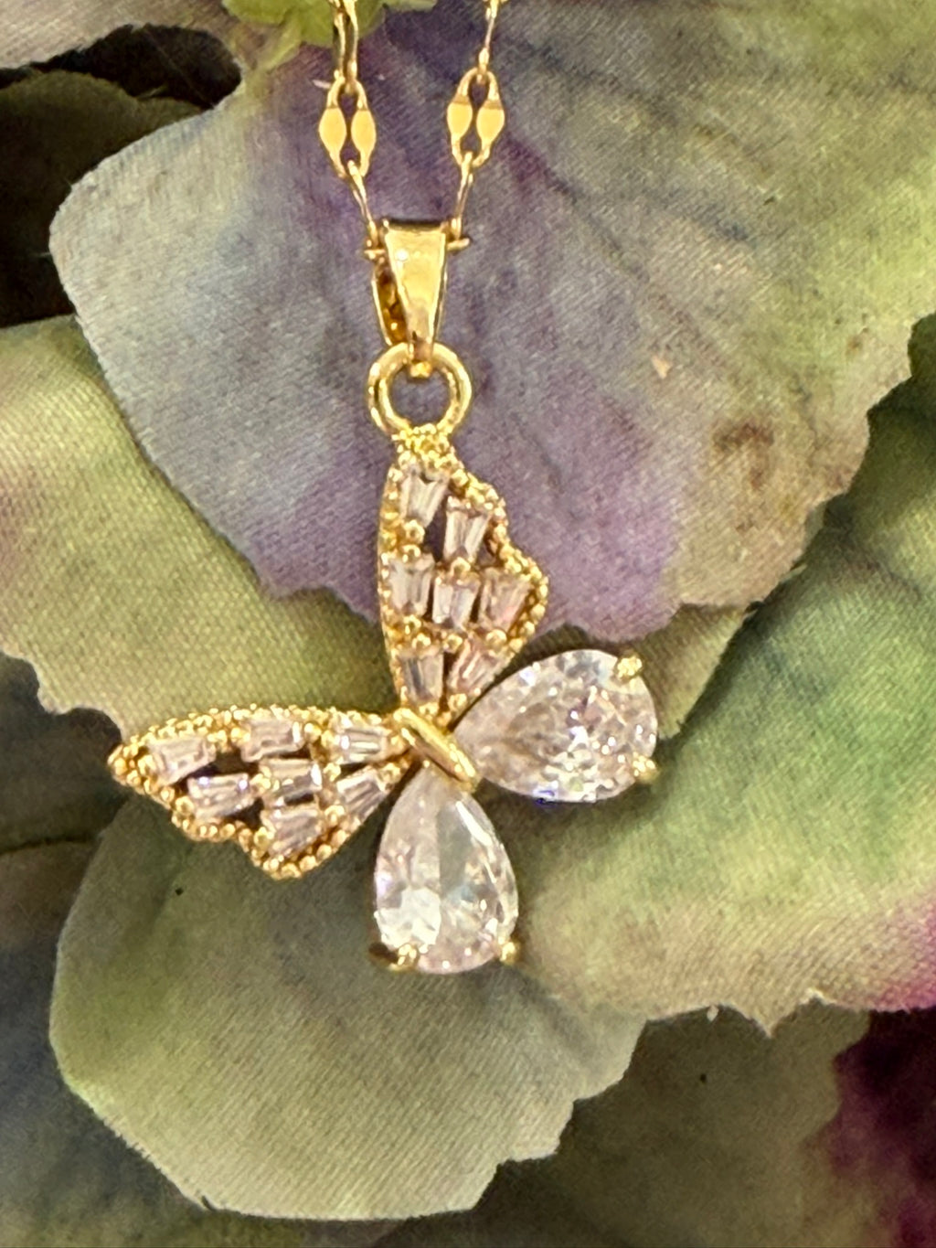 Butterfly Zirconia Pendant Necklace 18k Gold Plated Steel