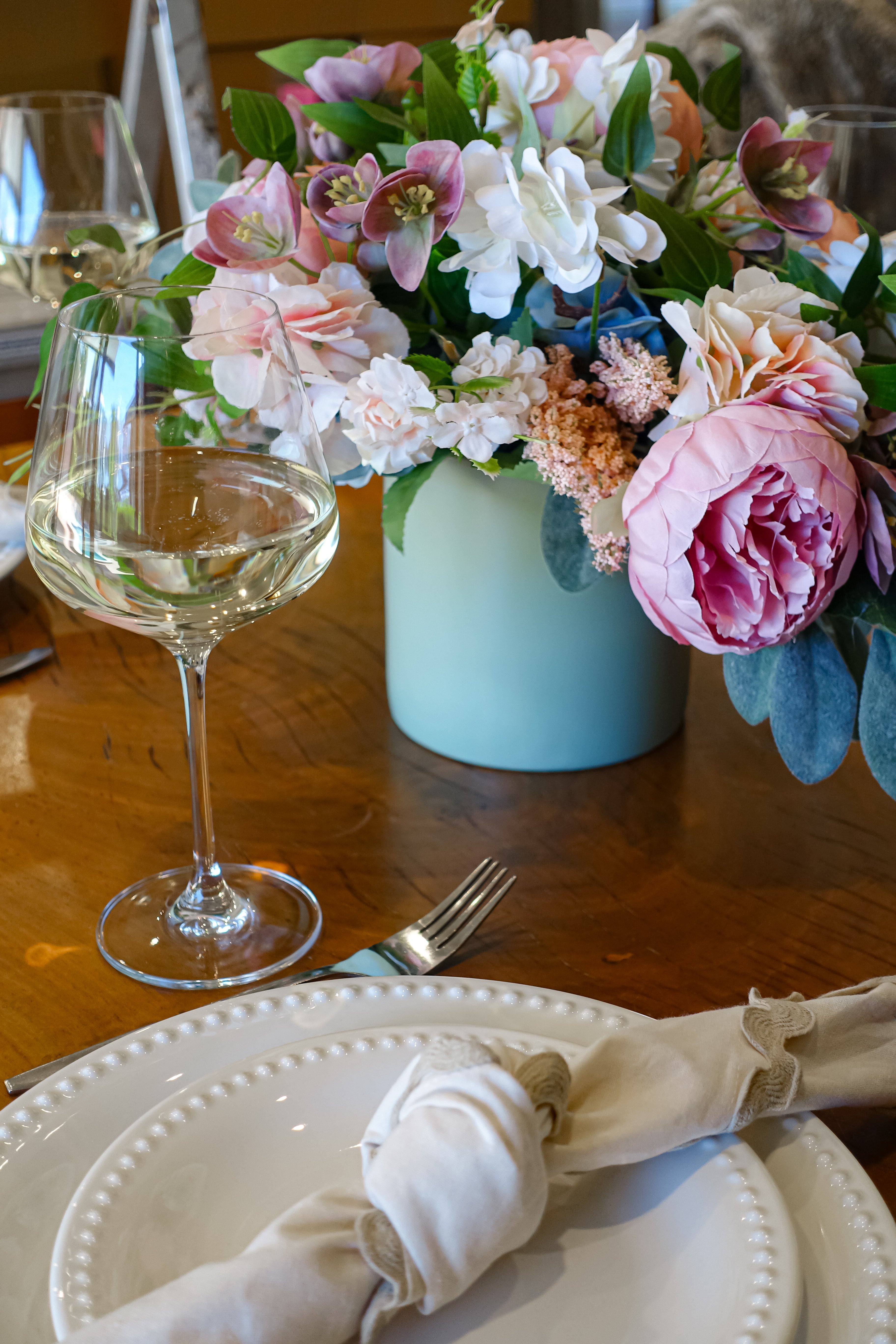Heirloom Peony Table Centre