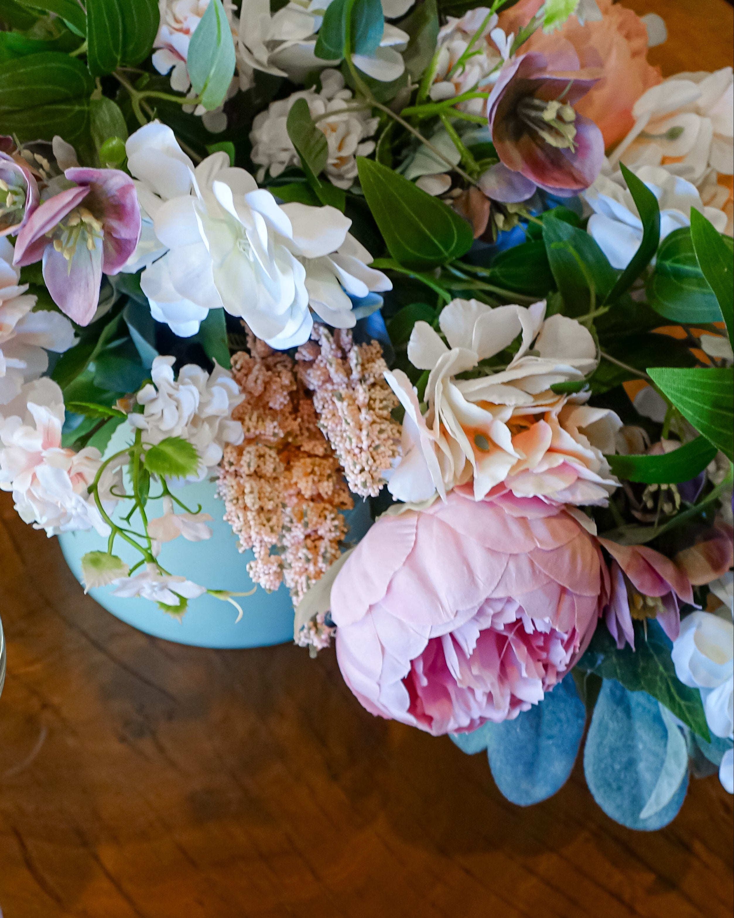 Heirloom Peony Table Centre