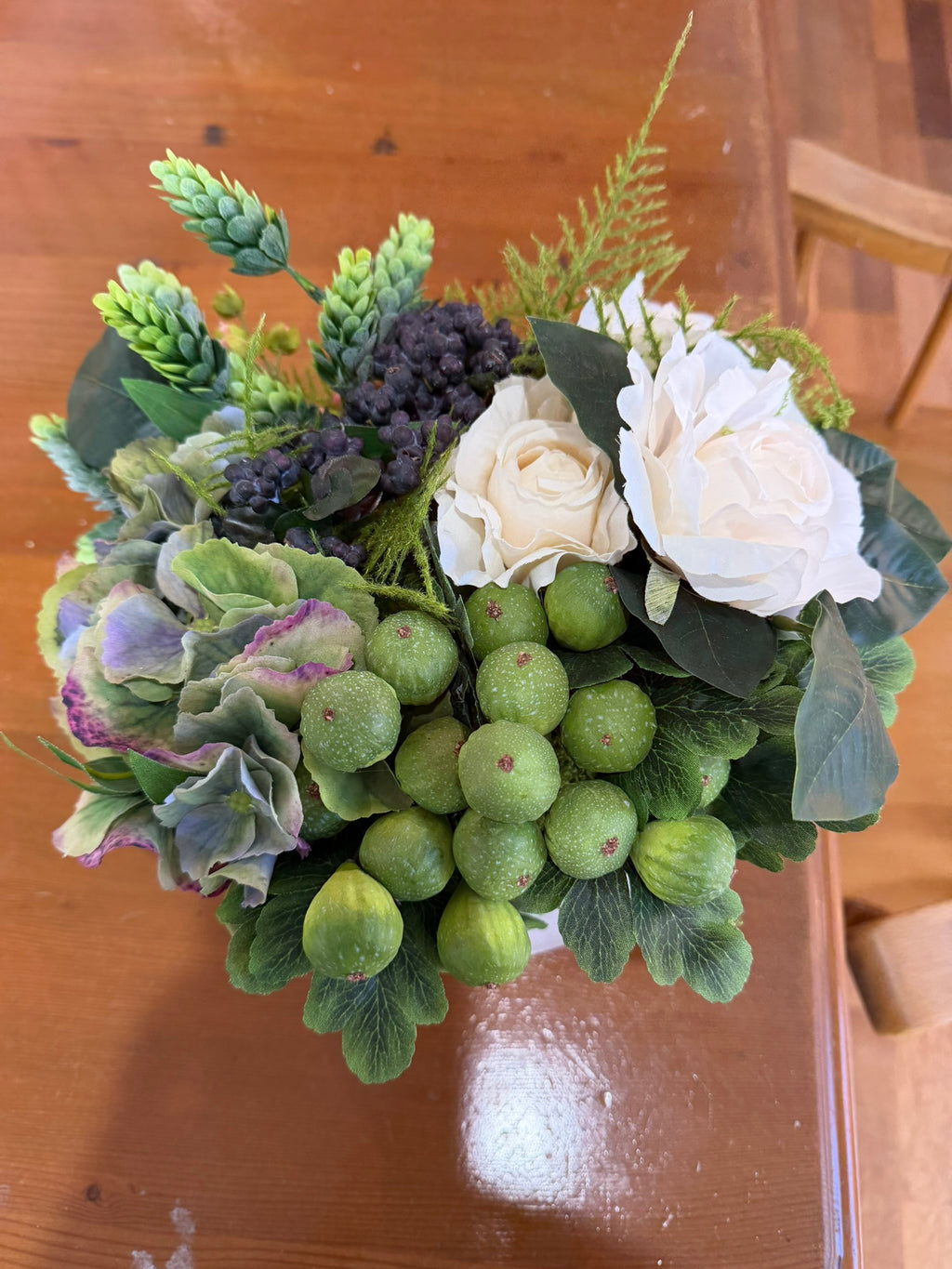 Wild Fig & Ivory Rose Arrangement