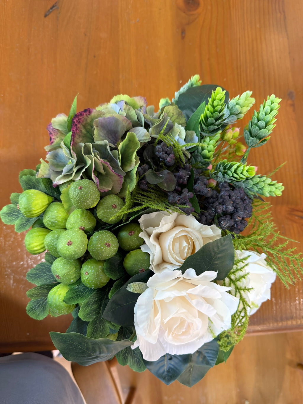 Wild Fig & Ivory Rose Arrangement