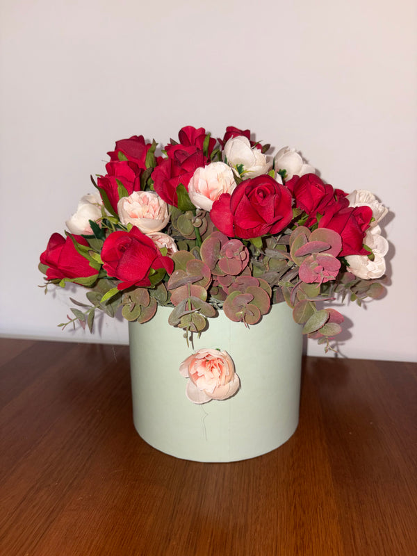 Red Rose & Peach Ranunculus Hatbox Arrangement