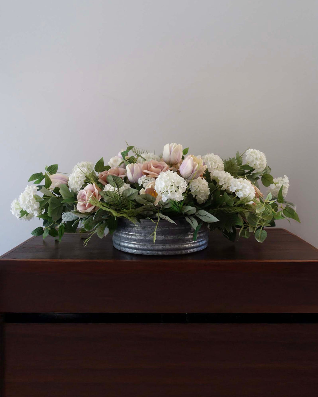 Antique Rose Table Centre